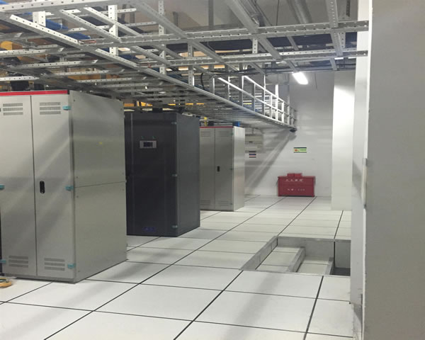 揭秘德国机房速度提升的关键技术与设备